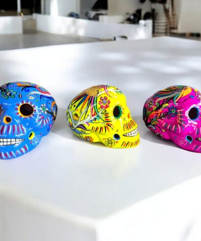 calaveras de barro mexicanas