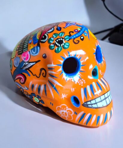 calaveras de barro artesanales