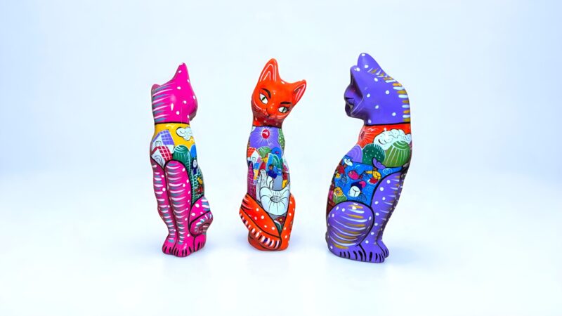 Alcancia de gato pintada