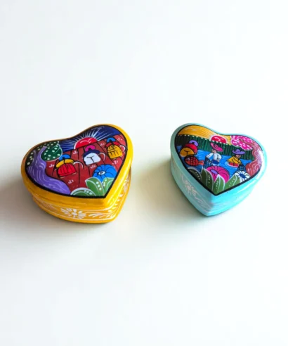 Joyeros decorativos con narrativa cultural