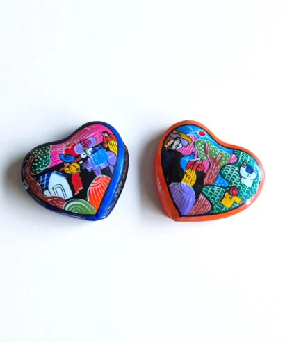 Joyeros decorativos con narrativa cultural